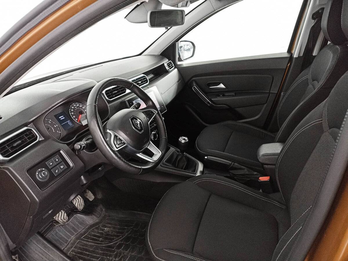 Renault Duster б/у, 2021, Механическая. Фото: #13