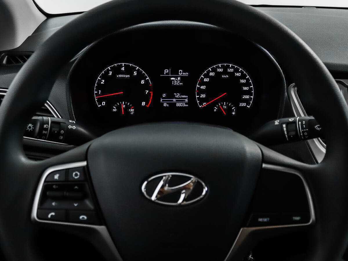 Hyundai Solaris б/у, 2021, Автоматическая. Фото: #14