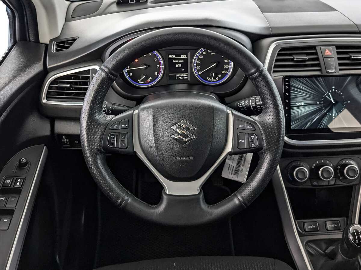 Suzuki SX4 б/у, 2018, Механическая. Фото: #17