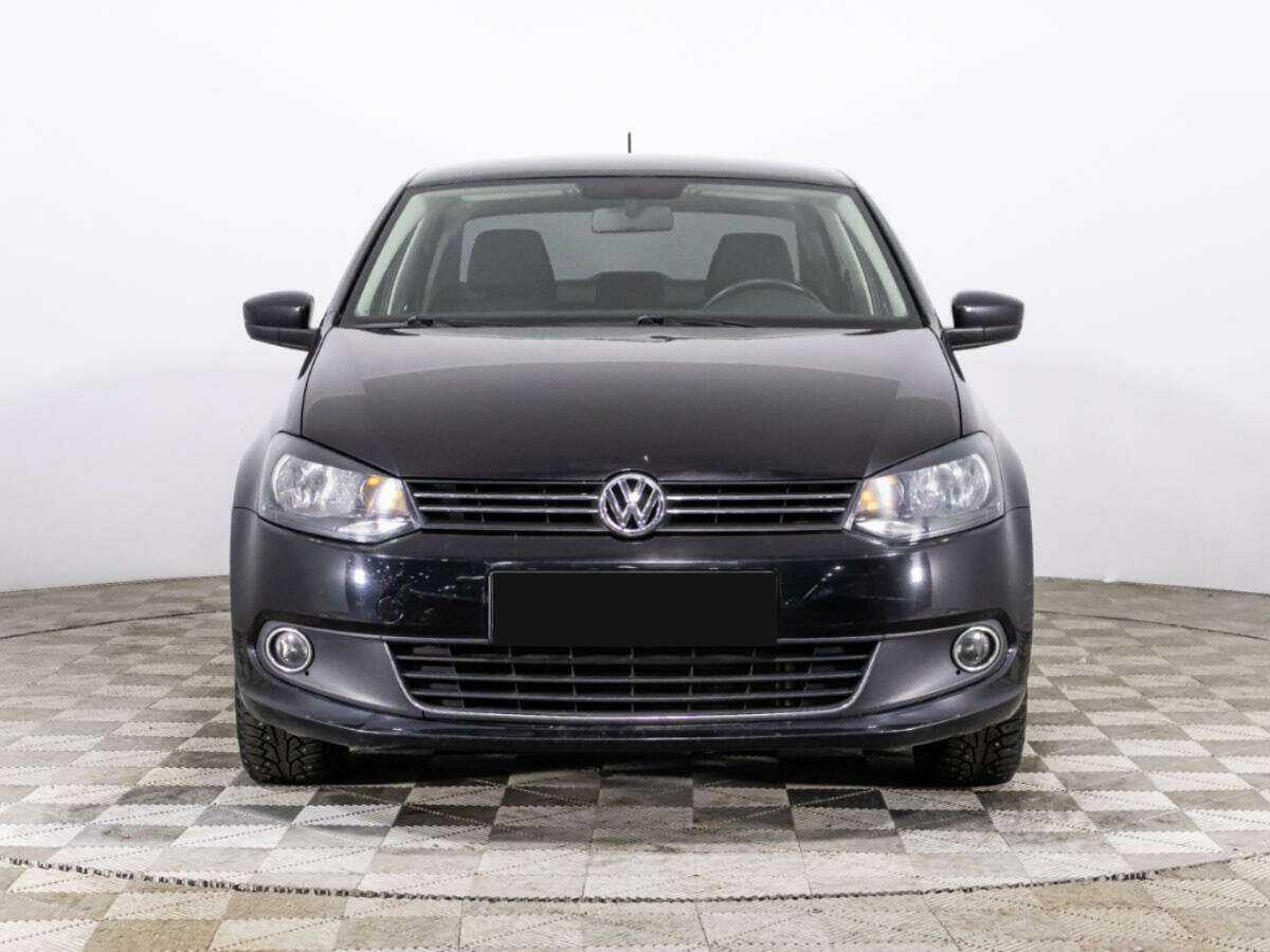 Volkswagen Polo б/у, 2014, Механическая. Фото: #1