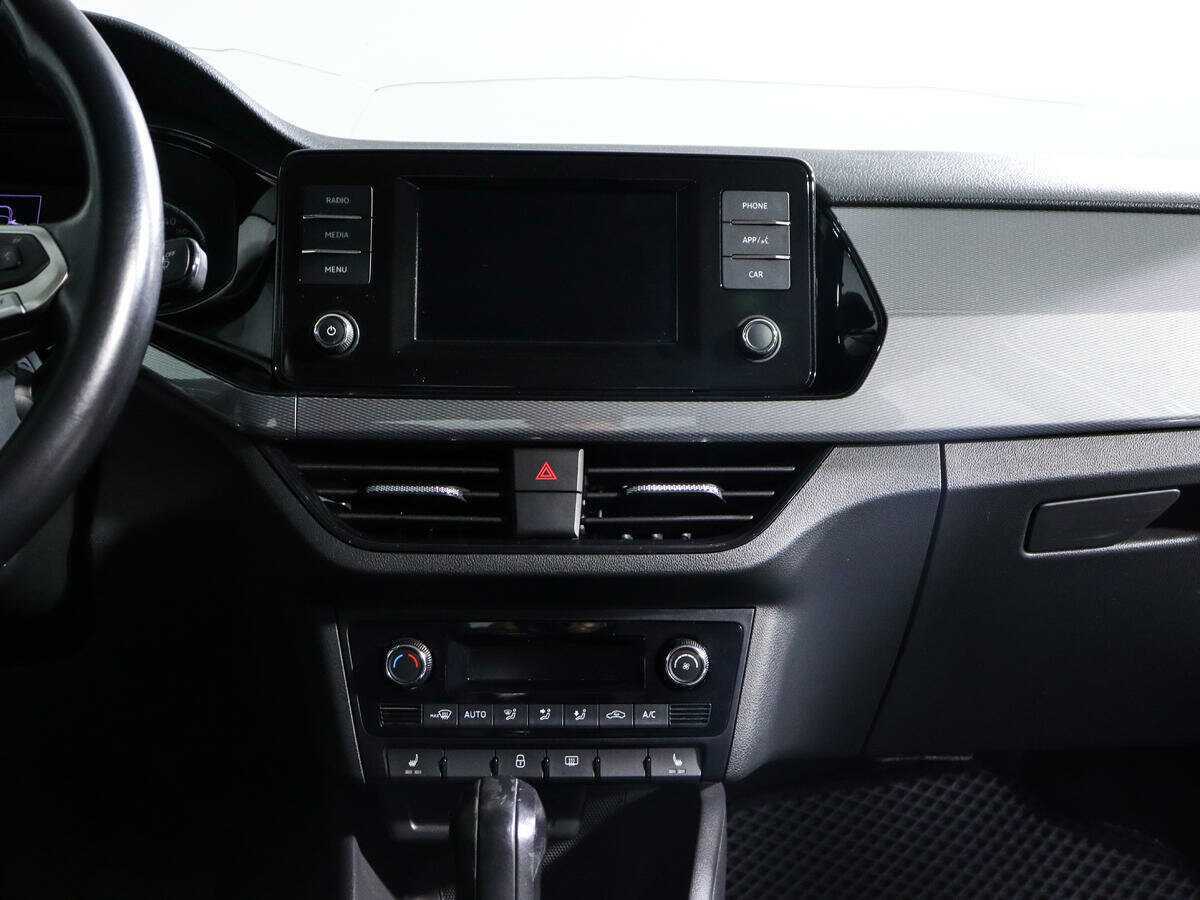 Volkswagen Polo б/у, 2020, Автоматическая. Фото: #10