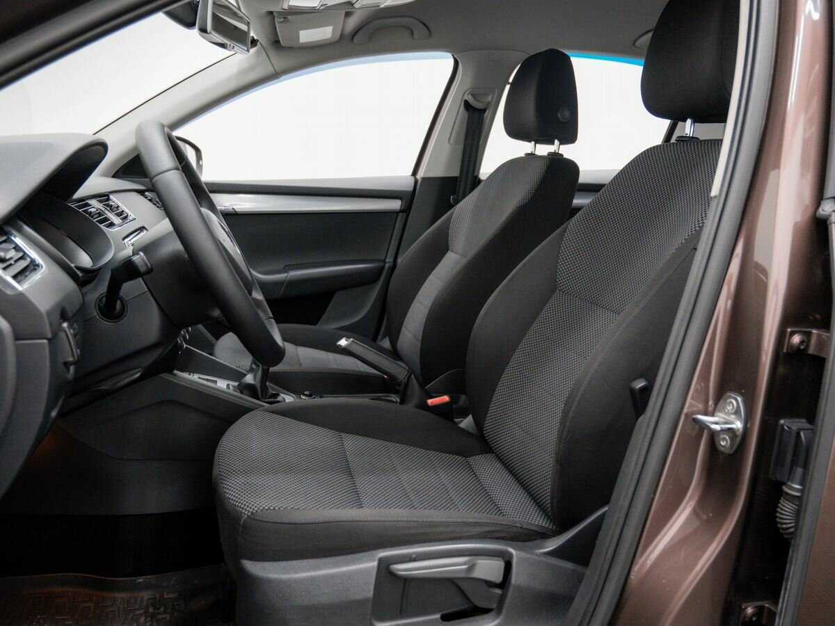 Skoda Octavia б/у, 2013, Механическая. Фото: #13