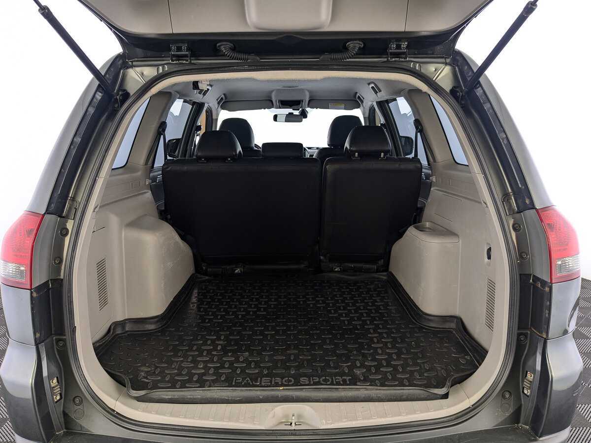 Mitsubishi Pajero Sport б/у, 2013, Автоматическая. Фото: #9