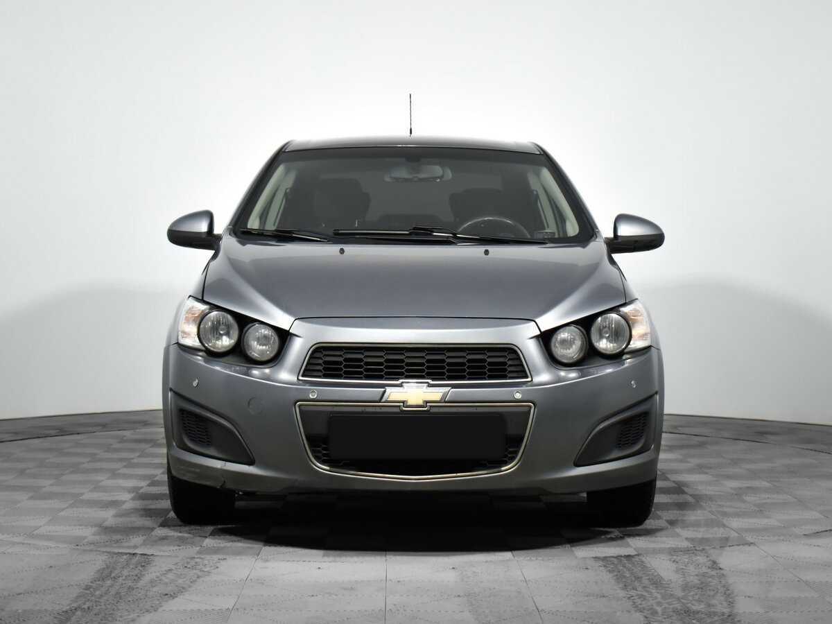Chevrolet Aveo б/у, 2014, Автоматическая. Фото: #1