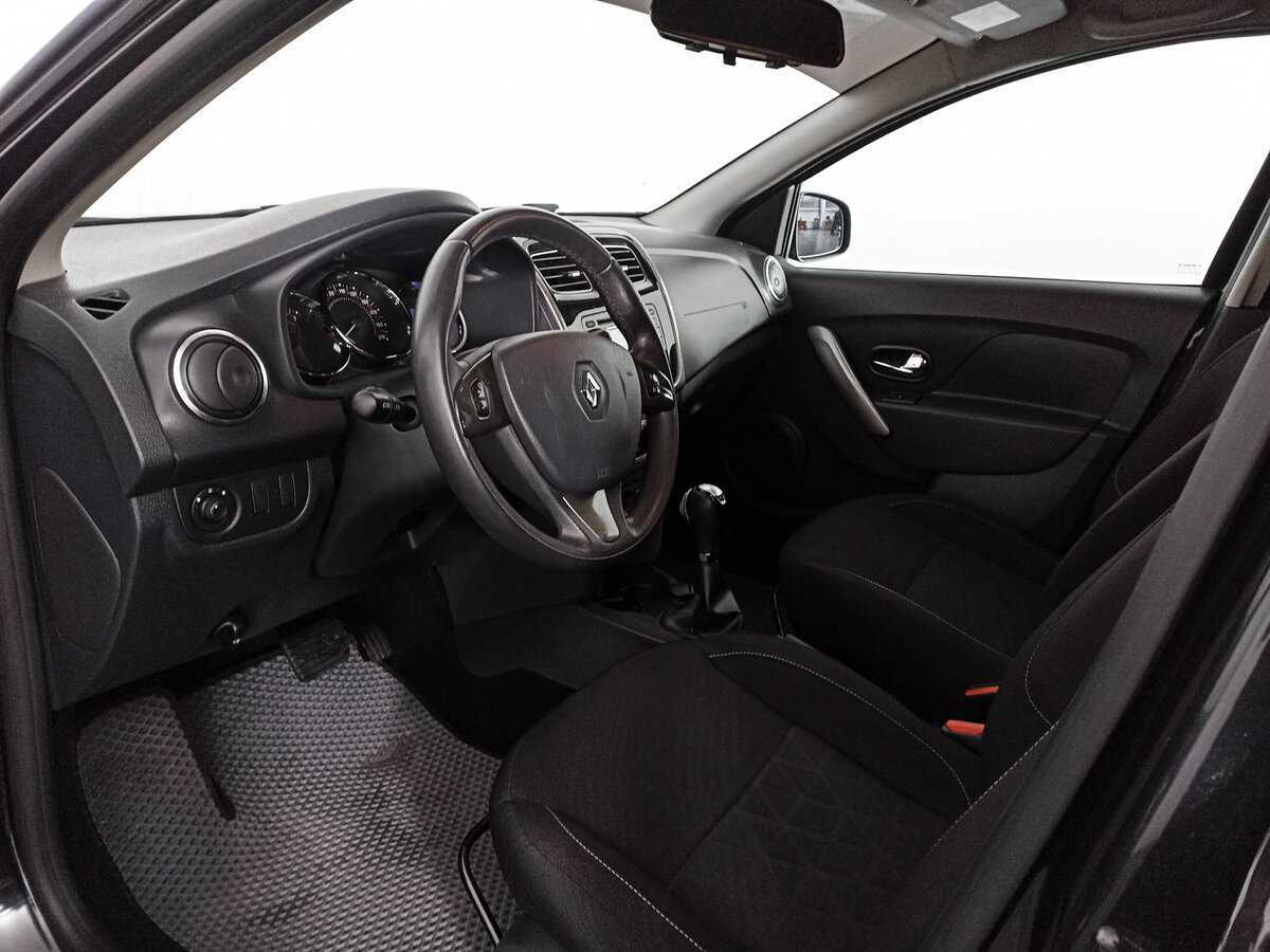 Renault Sandero б/у, 2016, Автоматическая. Фото: #12