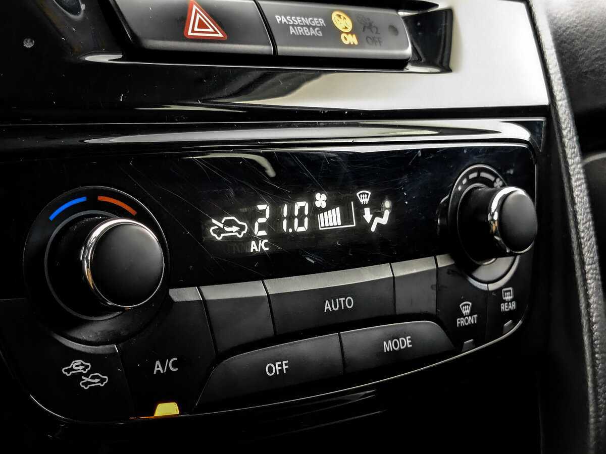 Suzuki Vitara б/у, 2016, Автоматическая. Фото: #19