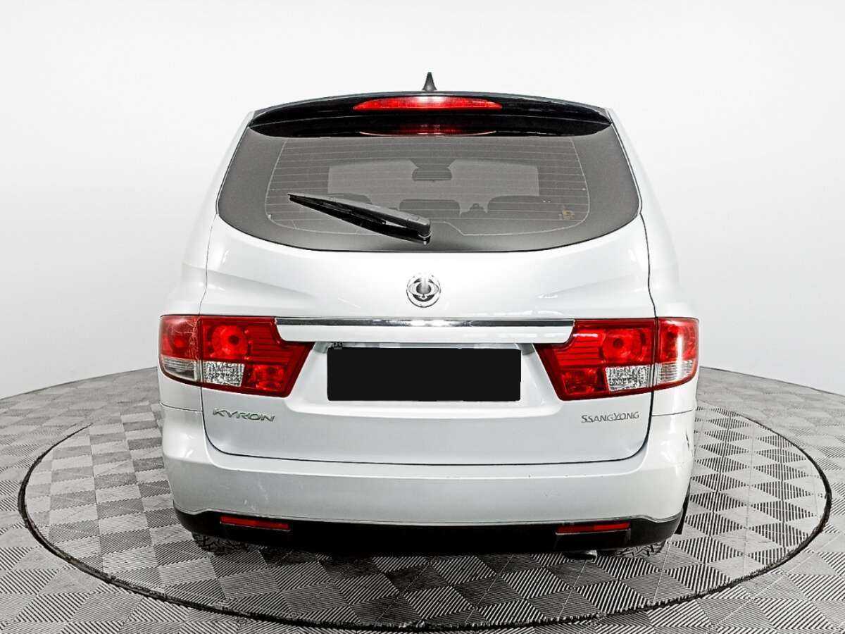 SsangYong Kyron б/у, 2013, Механическая. Фото: #5