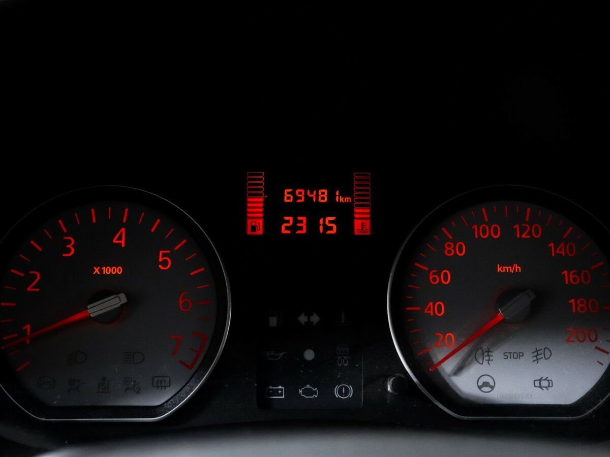 Renault Sandero б/у, 2012, Механическая. Фото: #7