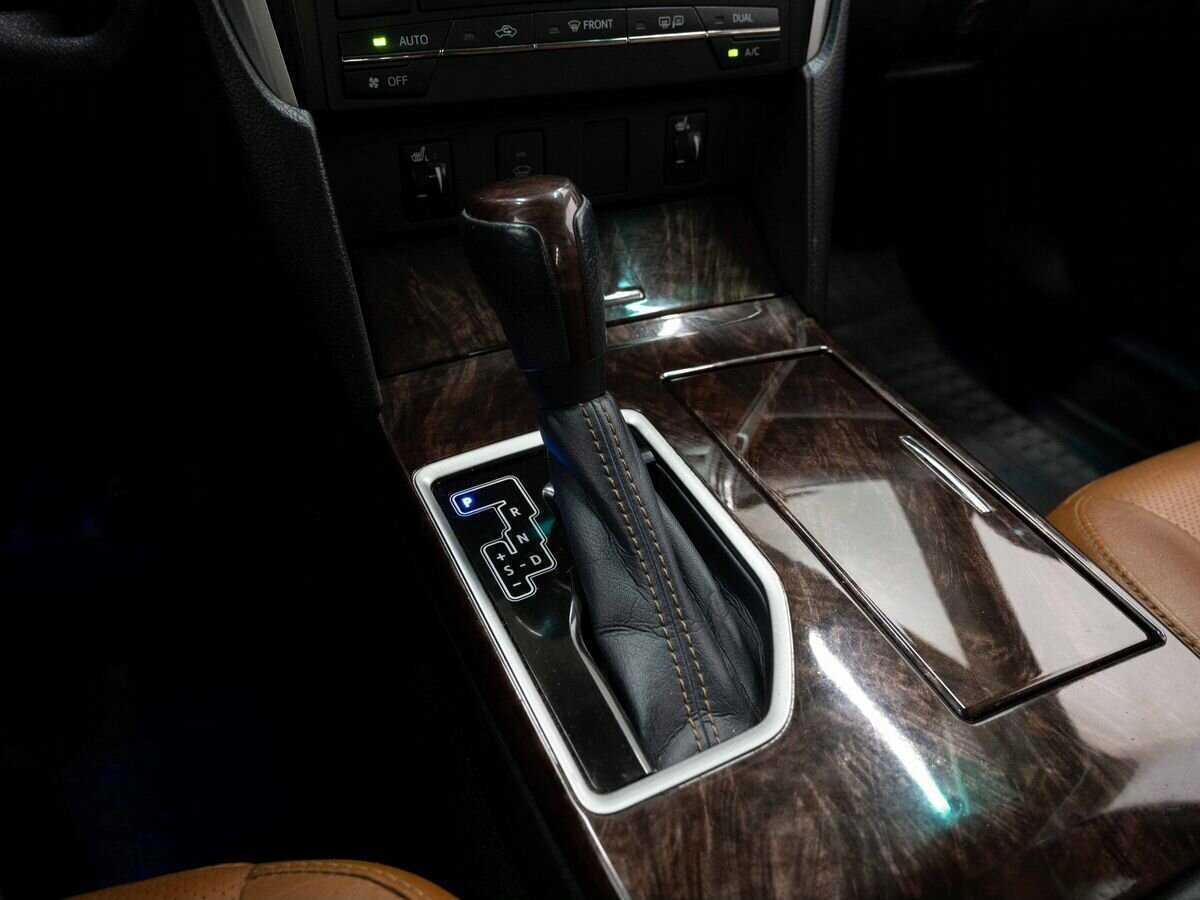 Toyota Camry б/у, 2017, Автоматическая. Фото: #23