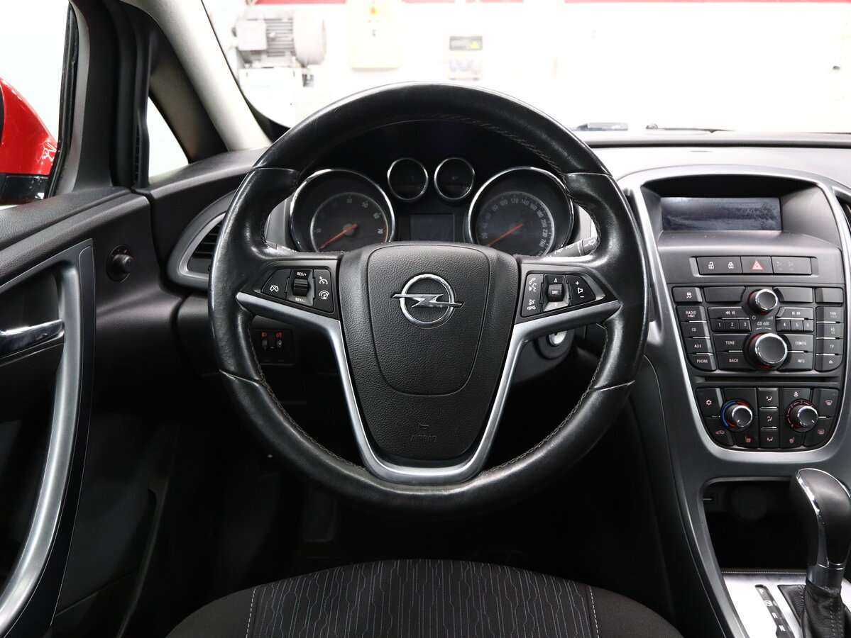 Opel Astra б/у, 2012, Автоматическая. Фото: #14