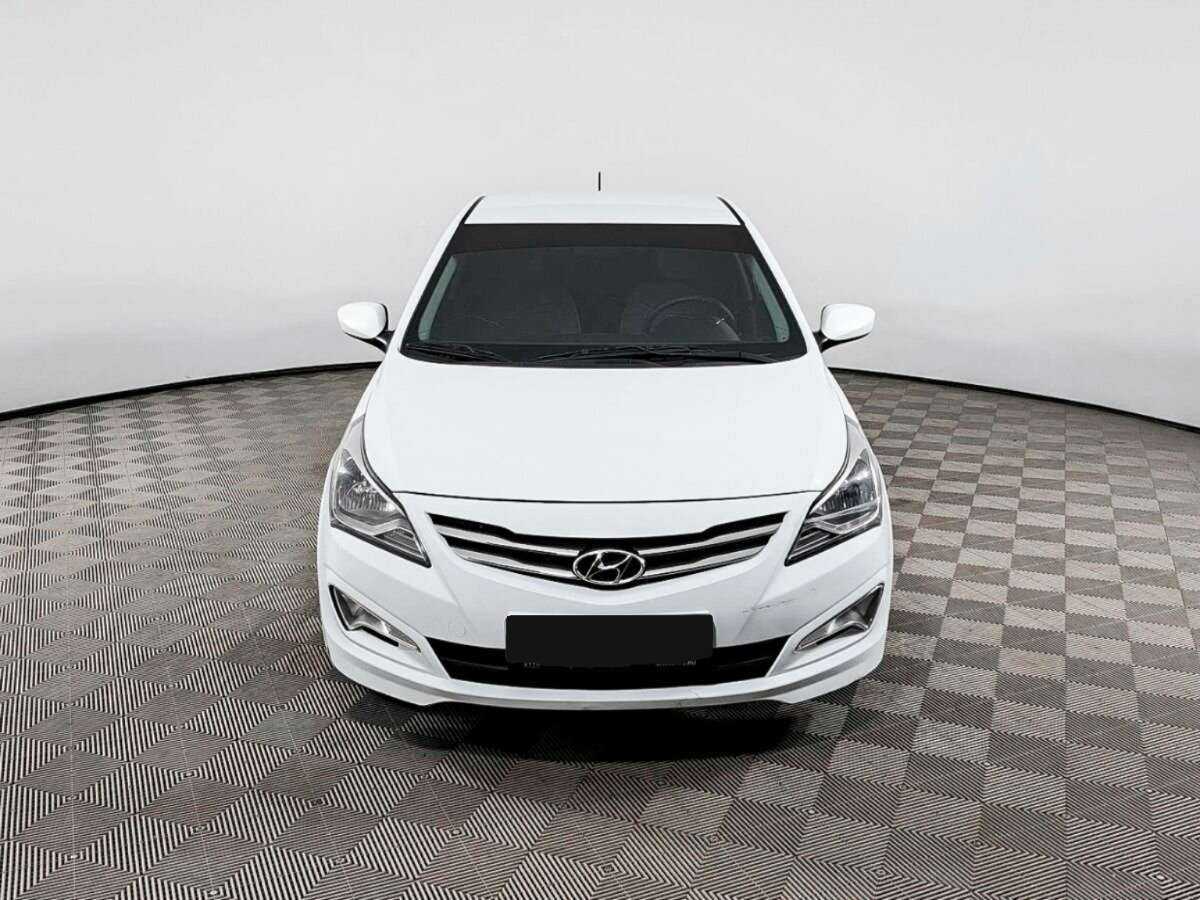 Hyundai Solaris б/у, 2016, Механическая. Фото: #1