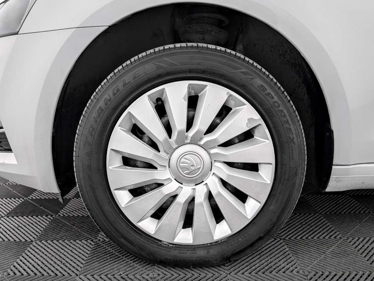 Skoda Octavia б/у, 2018, Роботизированная. Фото: #17