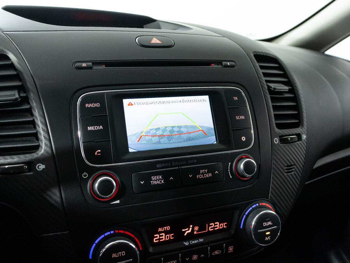 Kia Cerato б/у, 2015, Автоматическая. Фото: #15