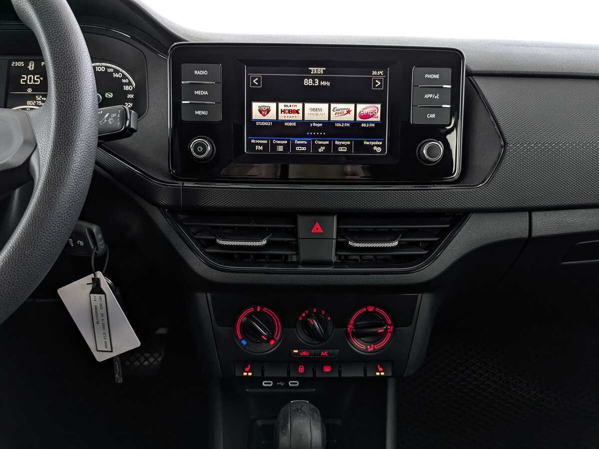 Volkswagen Polo б/у, 2020, Автоматическая. Фото: #15