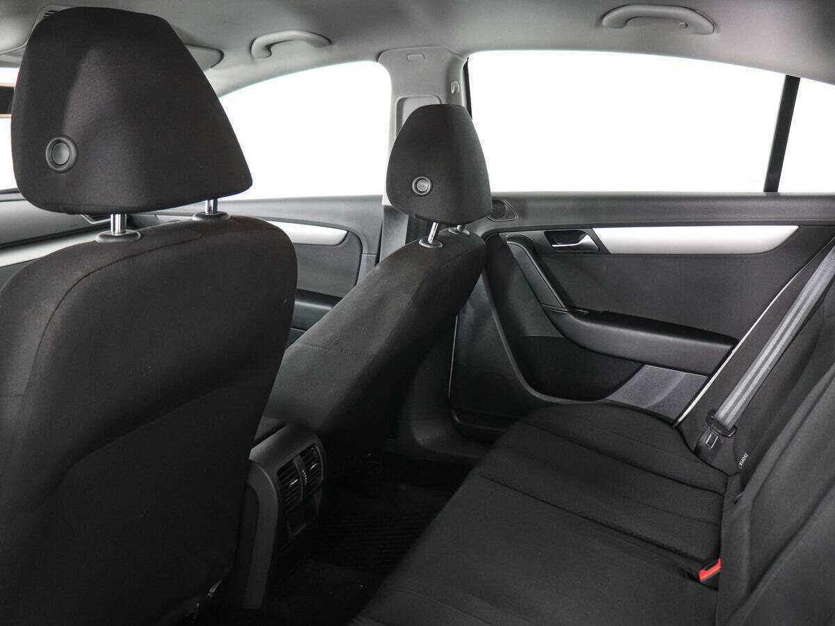 Volkswagen Passat б/у, 2014, Роботизированная. Фото: #11