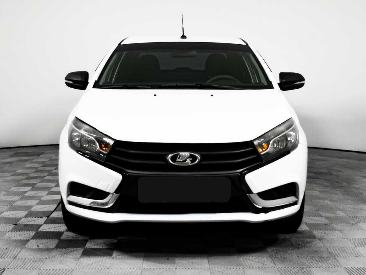 Lada (ВАЗ) Vesta б/у, 2021, Механическая. Фото: #1