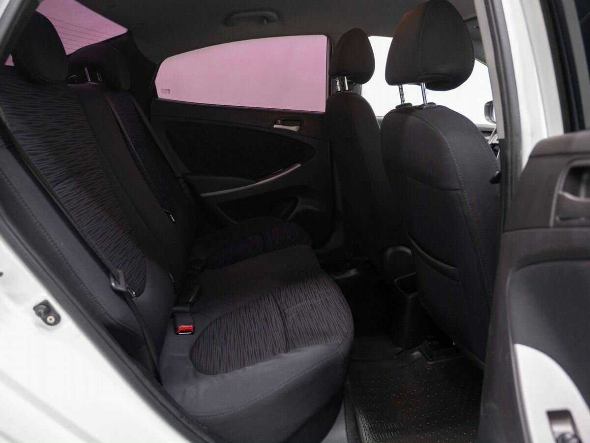 Hyundai Solaris б/у, 2014, Автоматическая. Фото: #10