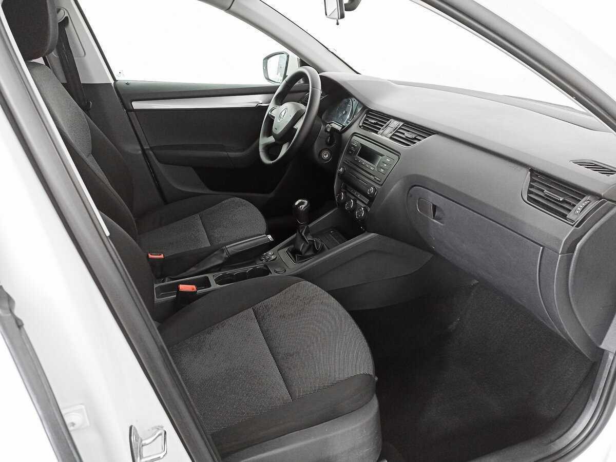 Skoda Octavia б/у, 2014, Механическая. Фото: #10