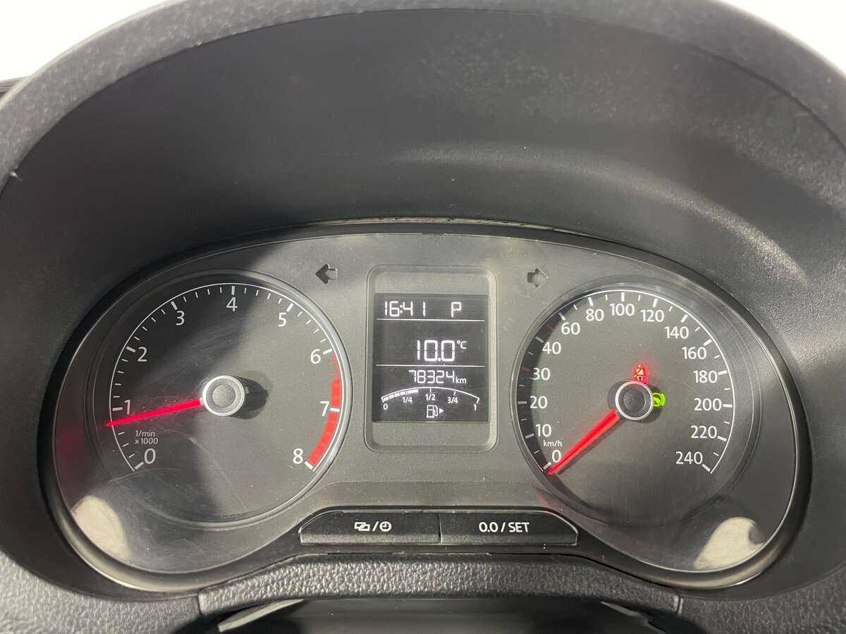 Volkswagen Polo б/у, 2016, Автоматическая. Фото: #11