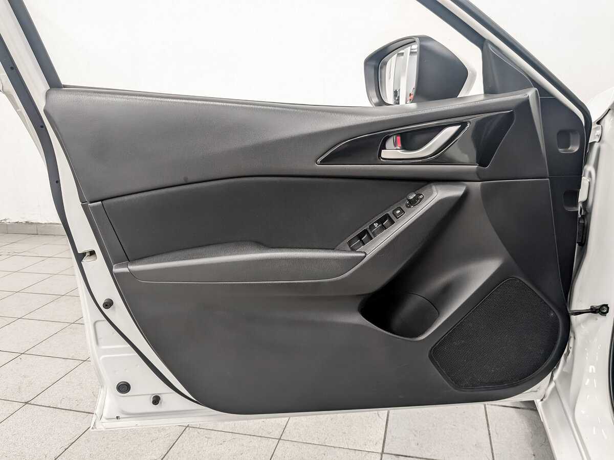 Mazda 3 б/у, 2014, Автоматическая. Фото: #18