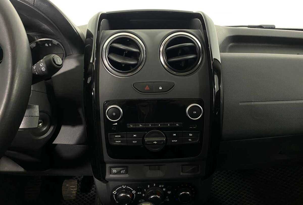 Renault Duster б/у, 2019, Механическая. Фото: #11