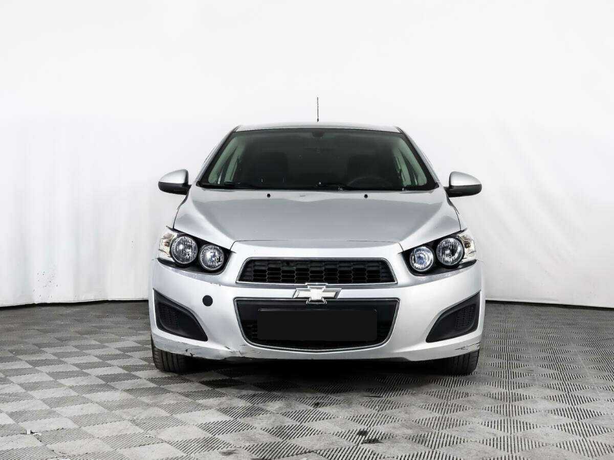 Chevrolet Aveo б/у, 2013, Автоматическая. Фото: #1