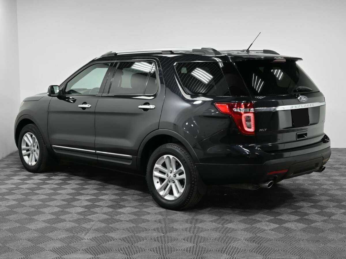 Ford Explorer б/у, 2014, Автоматическая. Фото: #3
