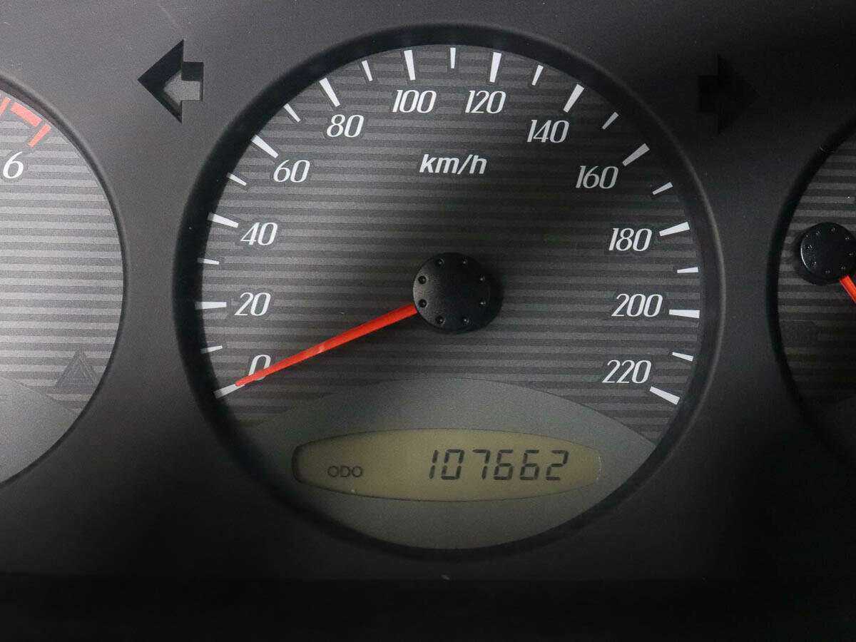 SsangYong Kyron б/у, 2012, Механическая. Фото: #8