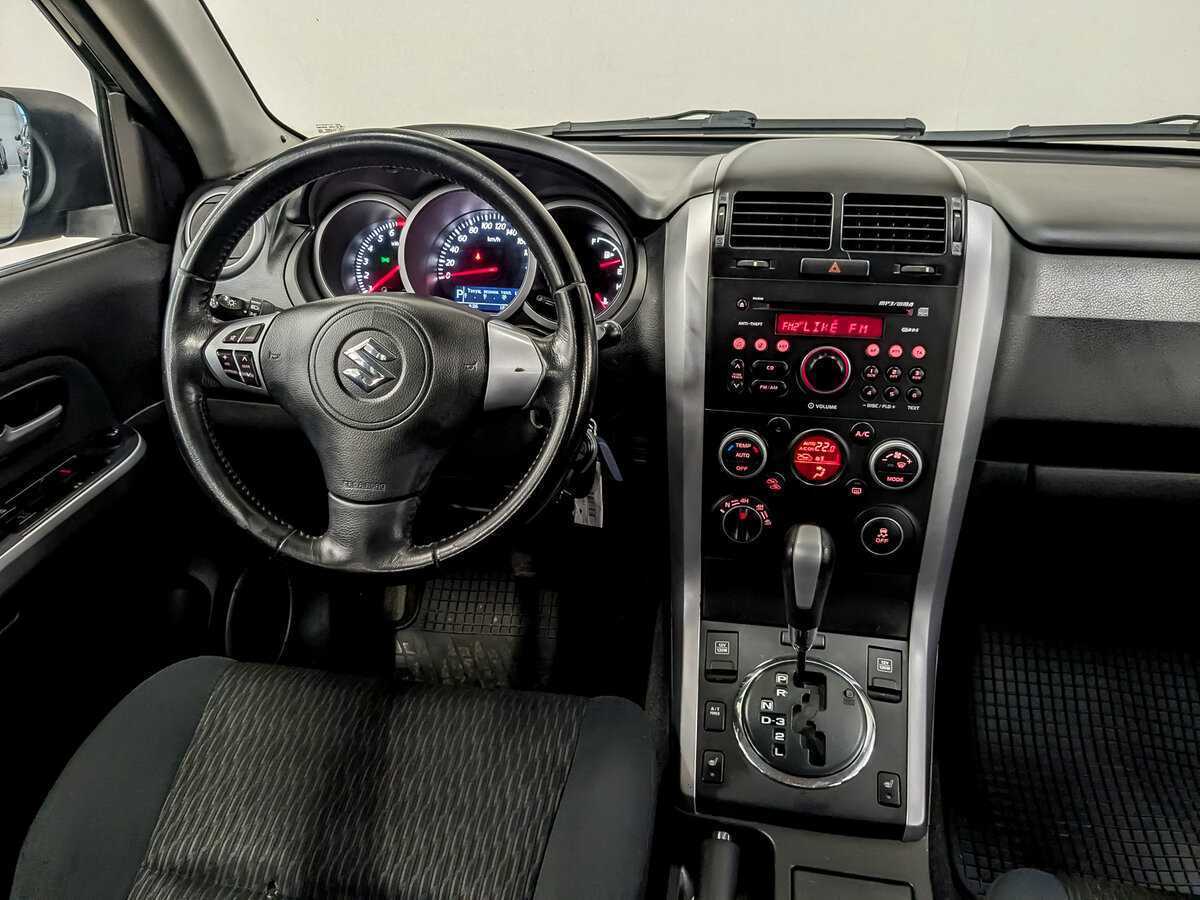 Suzuki Grand Vitara б/у, 2012, Автоматическая. Фото: #26