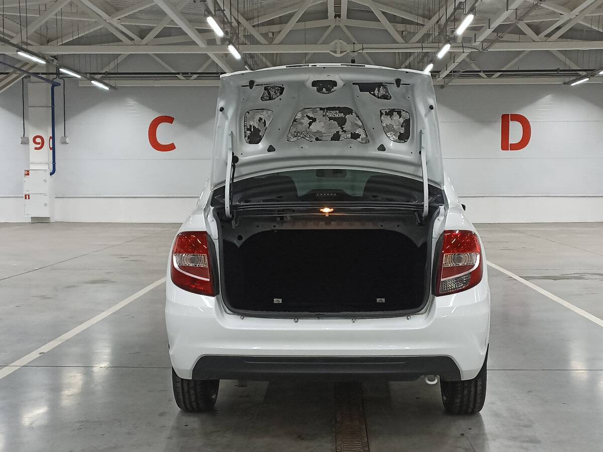 Lada (ВАЗ) Granta б/у, 2021, Механическая. Фото: #9