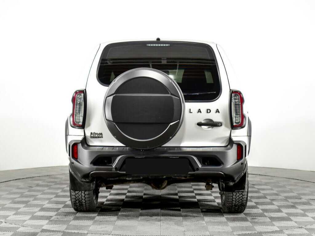 Lada (ВАЗ) Niva б/у, 2021, Механическая. Фото: #5