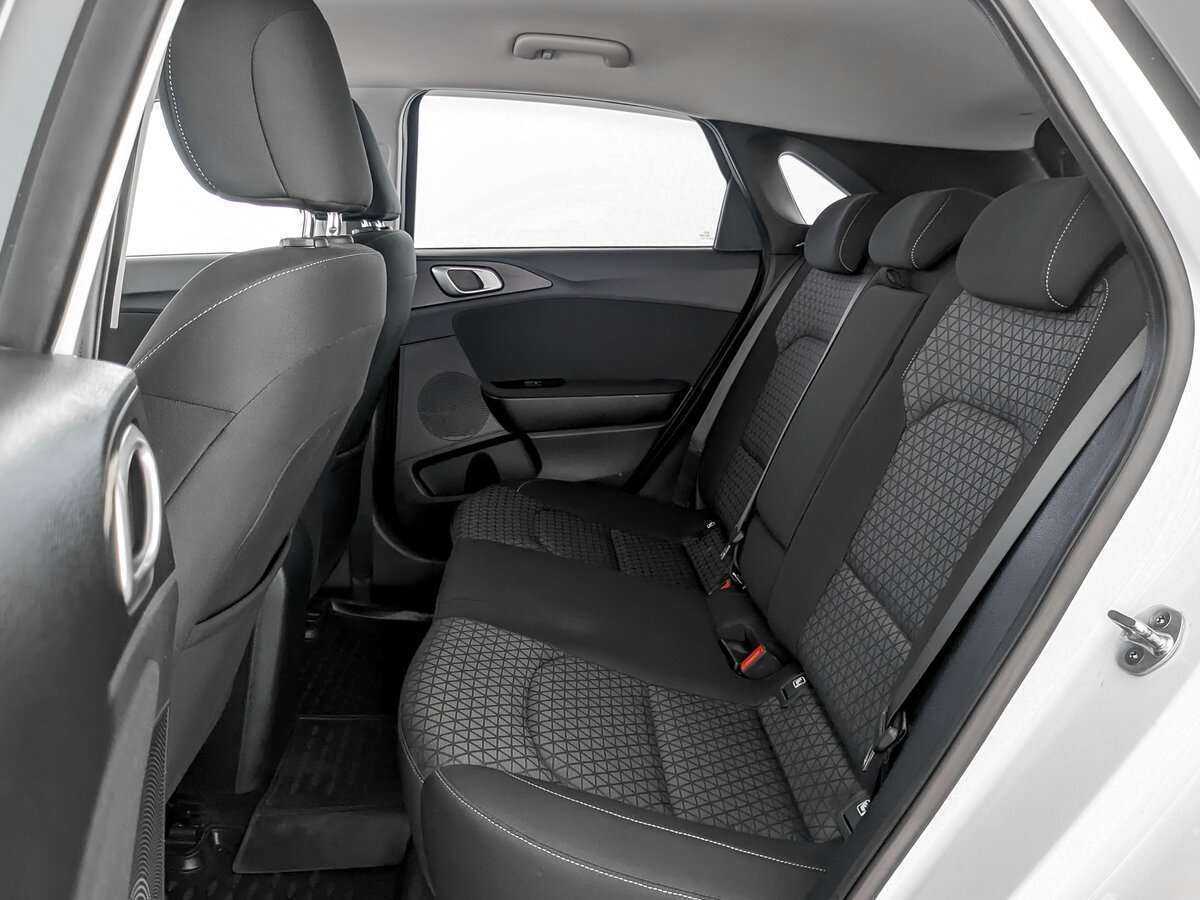 Kia Ceed б/у, 2018, Автоматическая. Фото: #9