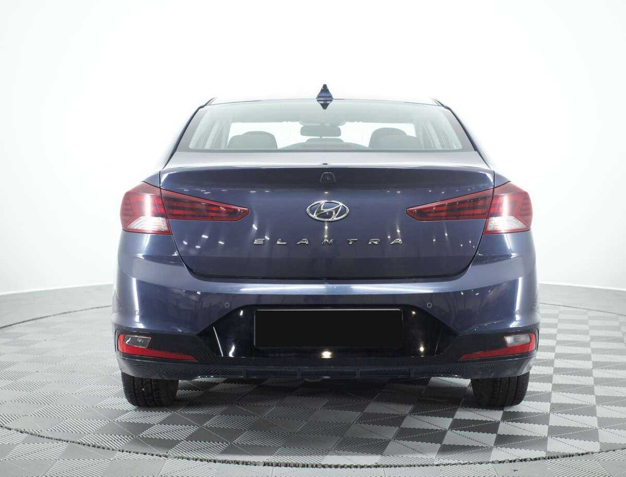 Hyundai Elantra б/у, 2020, Механическая. Фото: #5