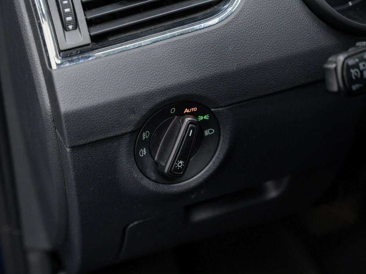 Skoda Octavia б/у, 2015, Роботизированная. Фото: #15