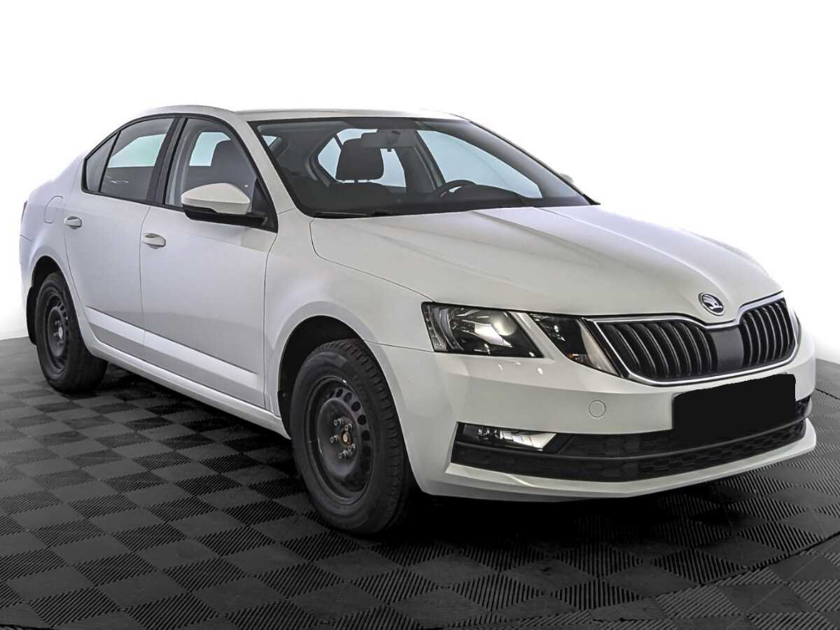 Skoda Octavia б/у, 2020, Автоматическая. Фото: #2