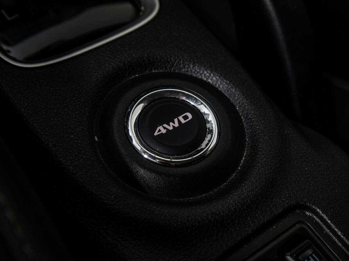 Mitsubishi Outlander б/у, 2016, Вариатор. Фото: #16