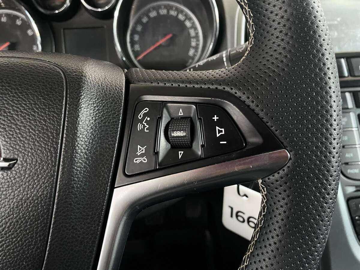 Opel Astra б/у, 2012, Механическая. Фото: #9