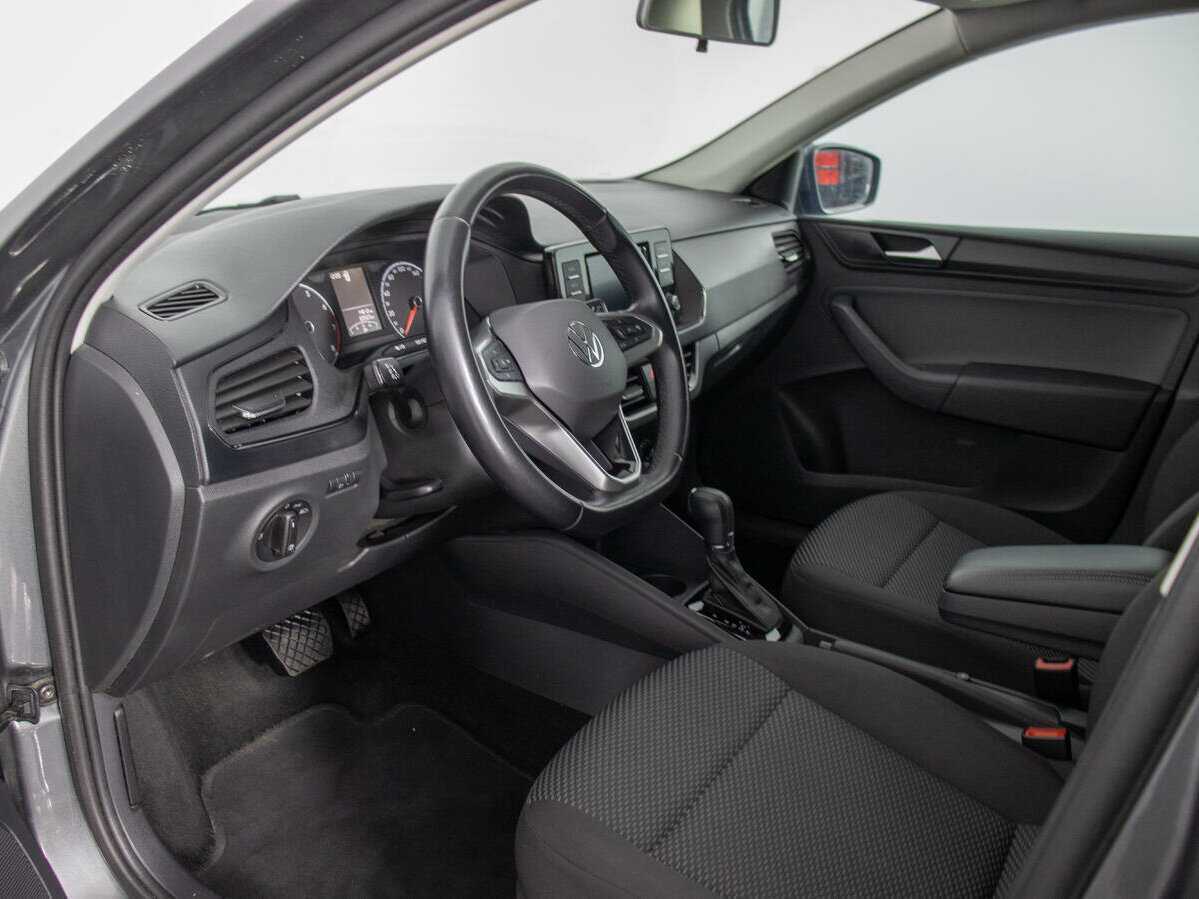 Volkswagen Polo б/у, 2020, Автоматическая. Фото: #9