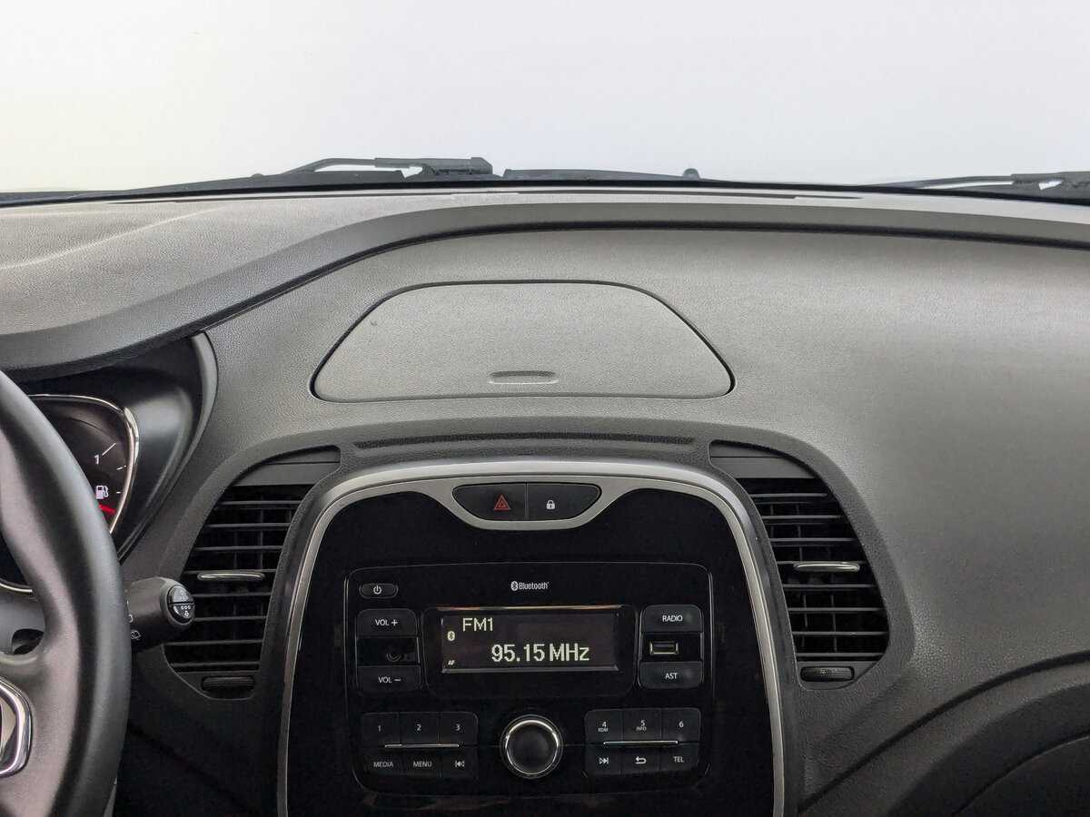 Renault Kaptur б/у, 2020, Механическая. Фото: #12