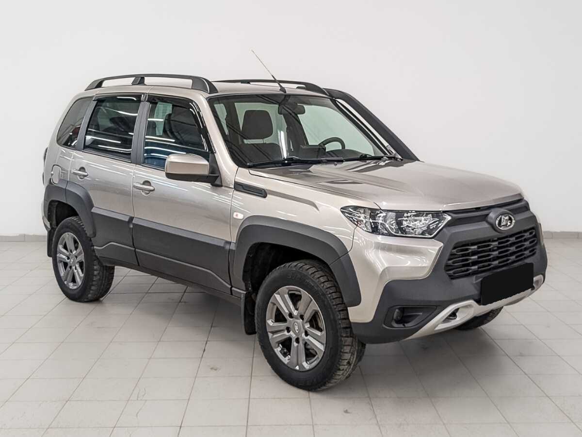 Lada (ВАЗ) Niva б/у, 2021, Механическая. Фото: #2