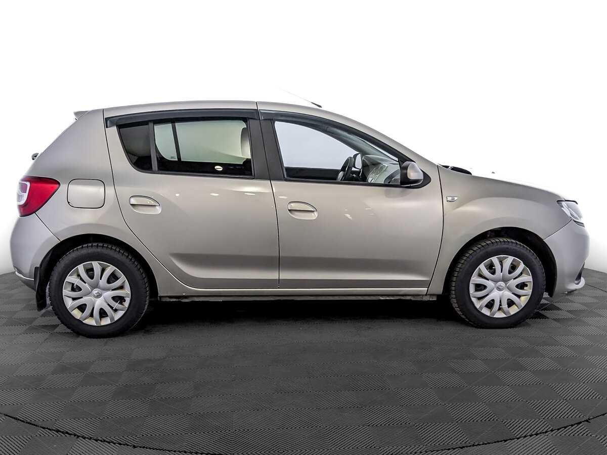 Renault Sandero б/у, 2018, Механическая. Фото: #3
