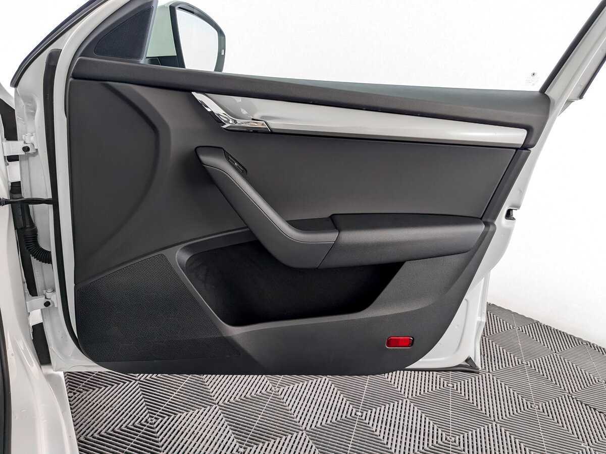 Skoda Octavia б/у, 2020, Автоматическая. Фото: #19