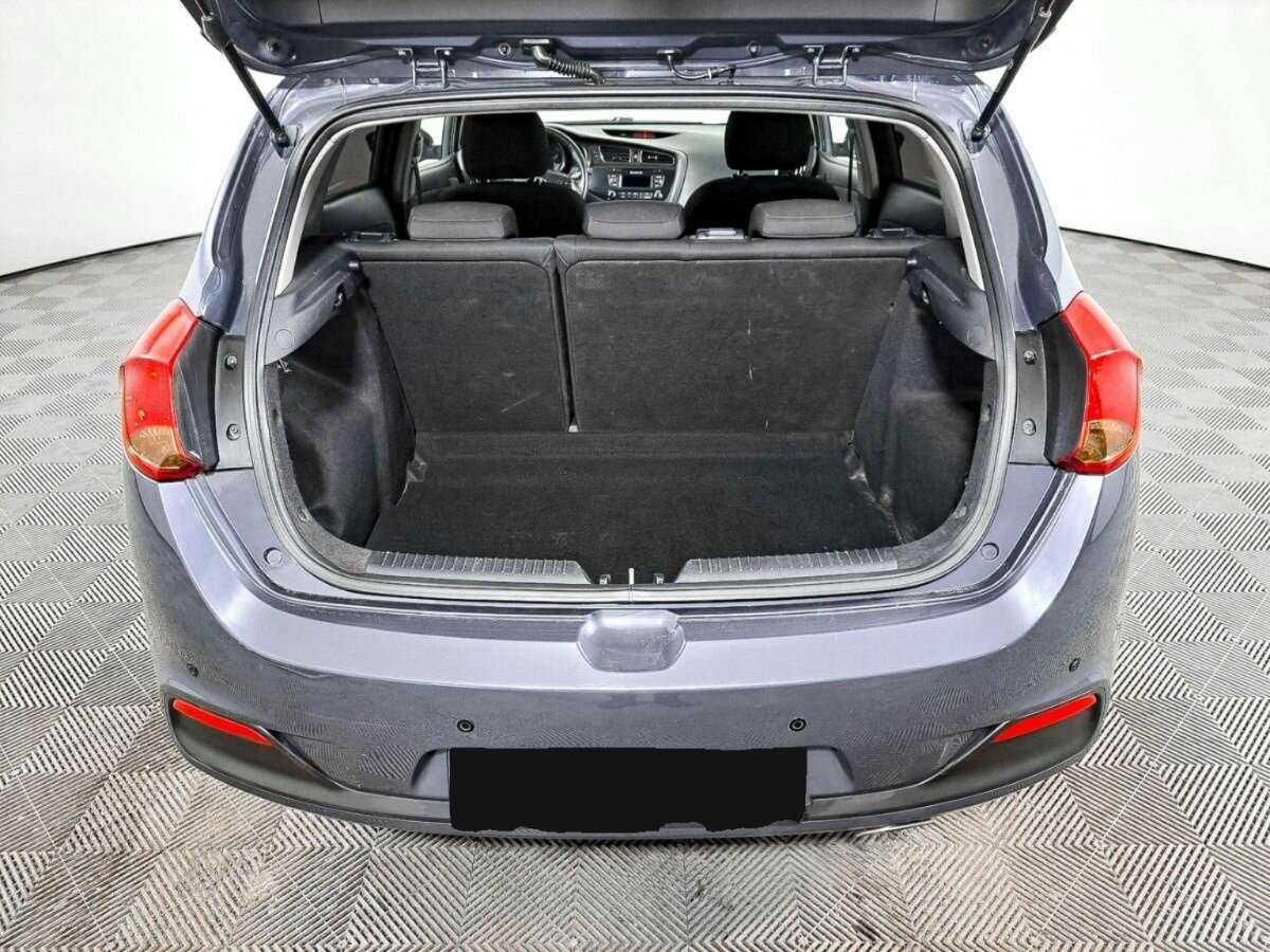 Kia Ceed б/у, 2013, Механическая. Фото: #9