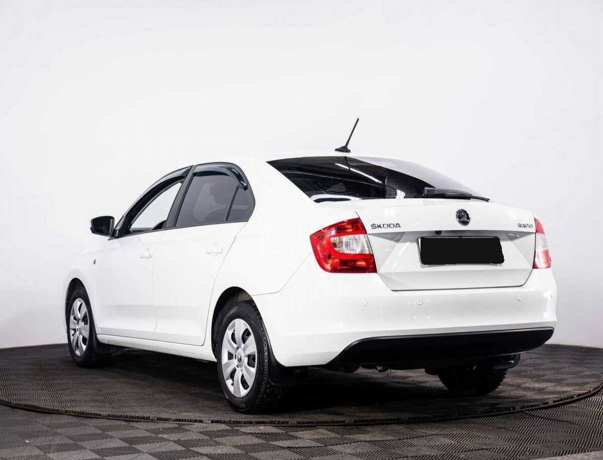 Skoda Rapid б/у, 2017, Автоматическая. Фото: #3