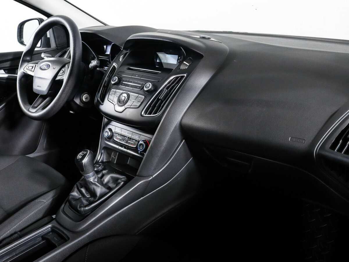 Ford Focus б/у, 2015, Механическая. Фото: #8