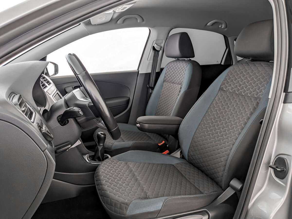 Volkswagen Polo б/у, 2019, Механическая. Фото: #18