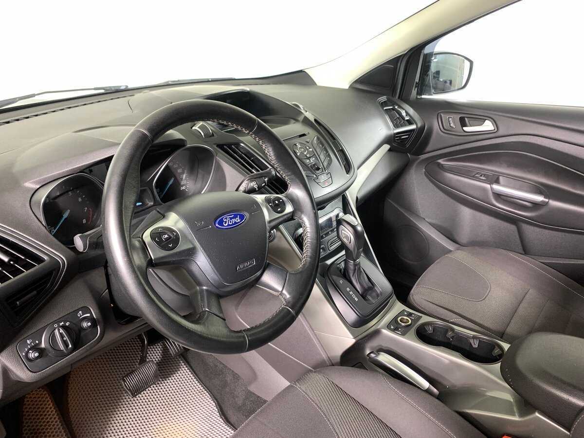Ford Kuga б/у, 2015, Автоматическая. Фото: #10