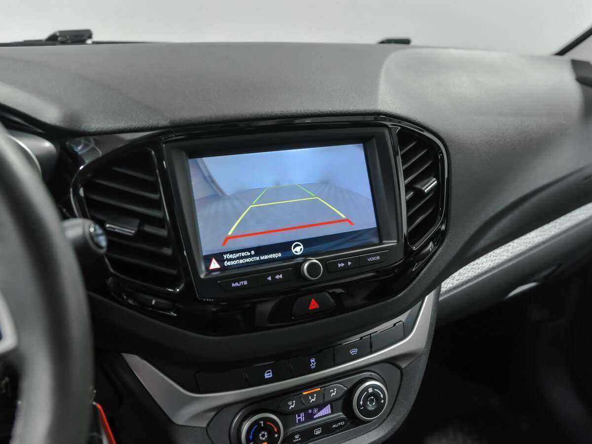 Lada (ВАЗ) Vesta б/у, 2021, Механическая. Фото: #11