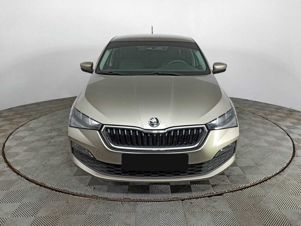 Skoda Rapid б/у, 2020, Механическая. Фото: #1