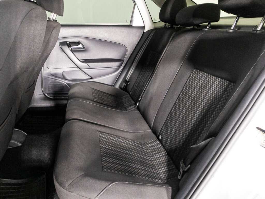 Volkswagen Polo б/у, 2016, Автоматическая. Фото: #9